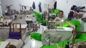 Pakaian Seragam kerja paling lembut dibuat dari jenis-jenis material kain terbaik ini, (penyedia jasa pembuatan seragam batik terdekat WA 081297900062)